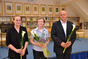 Praznik OStR, podelitev priznanj 2018, Ana Avsic, Tatjana Mihelcic Gregorcic, Igor Hrivar, ucitelji GS Trebnje, foto Lapego (10)